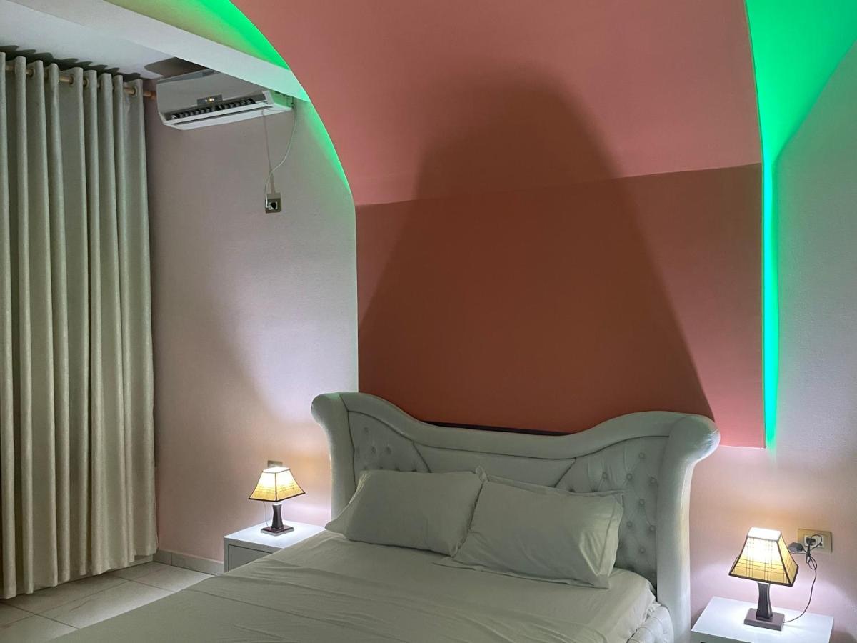 Hotel Gjyshi